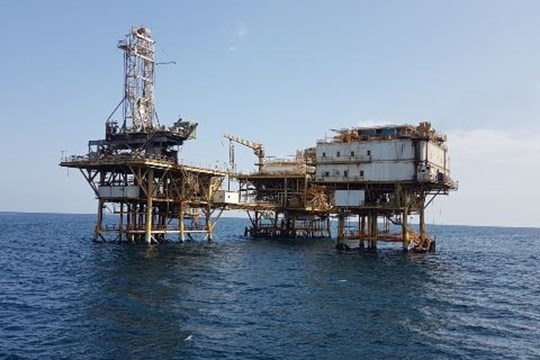 Engineering services, purchase of goods, drilling, completion, commissioning of Sivand and Esfand wells